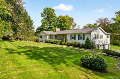 /international/us/484-n-salem-road-brewster-ny-110110370985/