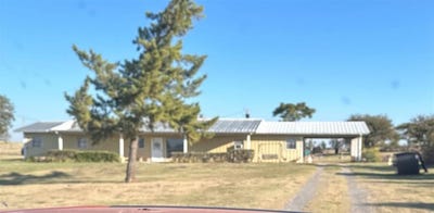 /international/us/21281-e-987-road-foss-ok-110100837040/