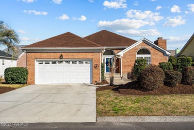 /international/us/730-settlers-lane-kure-beach-nc-110097744955/
