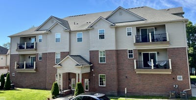 /international/us/5656-flagstaff-pines-drive-shelby-twp-mi-110109009975/