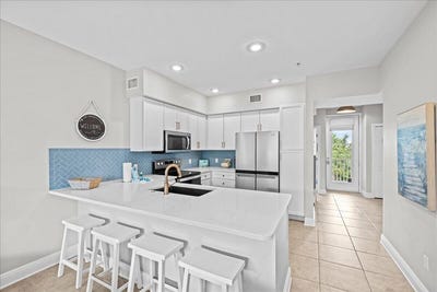 /international/us/104-village-boulevard-santa-rosa-beach-fl-110101491573/