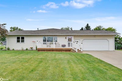 /international/us/204-bohen-street-marshalltown-ia-110108444666/
