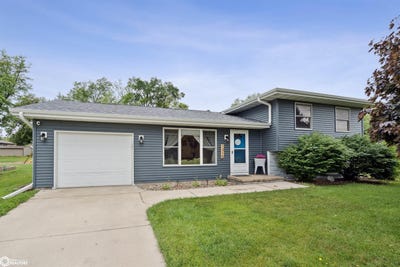 /international/us/1315-penrose-street-grinnell-ia-110100511175/
