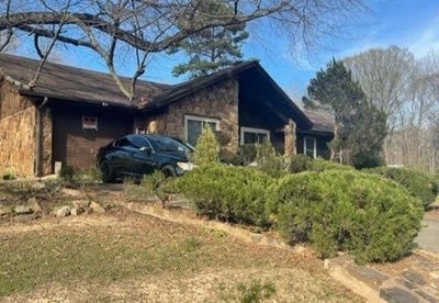 /international/us/303-e-10th-st-broken-bow-ok-110102855119/