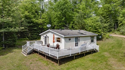 /international/us/130-kings-trout-creek-mi-110100245686/?lang=zh-tw