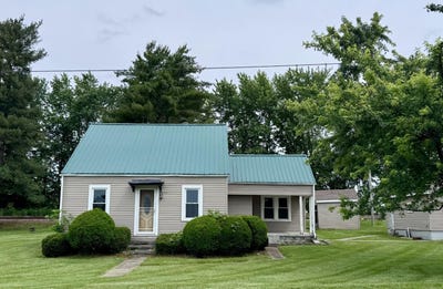 /international/us/2538-e-state-road-44-connersville-in-110108332724/