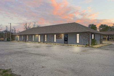 /international/us/603-e-logan-street-marionville-mo-110098817515/