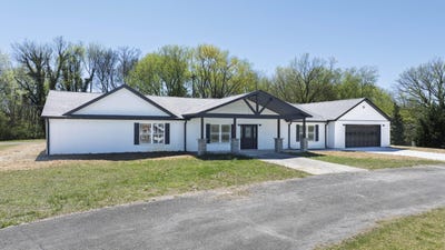 /international/us/388-edgewater-street-dayton-tn-110106852239/