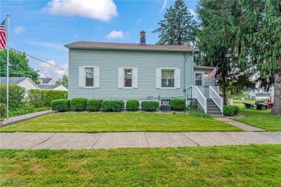 /international/us/629-clinton-street-niles-oh-110108946228/