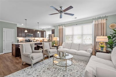 /international/us/1540-eldwick-drive-307-chesapeake-va-110120803126/