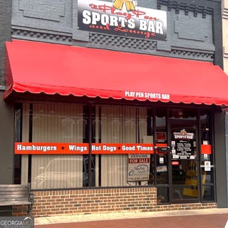 /international/us/112-main-street-barnesville-ga-110107199953/