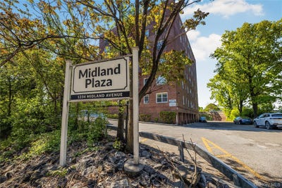 /international/us/1234-midland-avenue-bronxville-ny-110108549296/