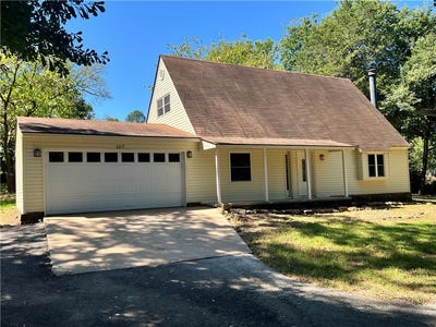 /international/us/107-foxwood-village-drive-russellville-ar-110119947857/