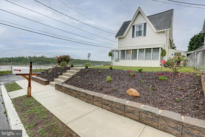 /international/us/43-s-main-street-middletown-de-110108236874/