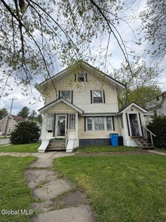 /international/us/244-w-fulton-street-gloversville-ny-110107998621/