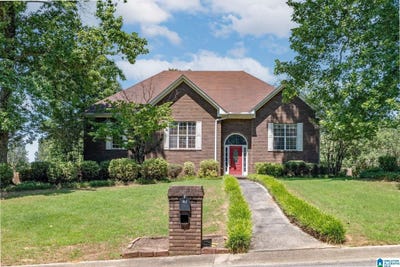 /international/us/1538-shamrock-drive-gardendale-al-110108800026/