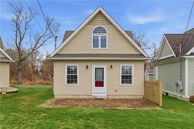 /international/us/64-burnside-avenue-narragansett-ri-110107283118/