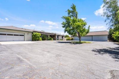 /international/us/307-mansfield-rd-hollister-ca-110099884298/