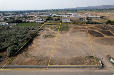 /international/us/1240-e-1500-s-vernal-ut-110106296729/