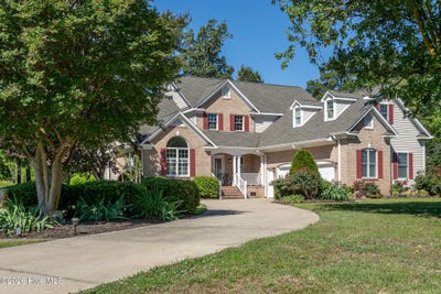 /international/us/176-middleton-drive-hertford-nc-110107909258/