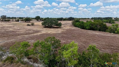 /international/us/tract-3-county-road-366-shiner-tx-110119909099/