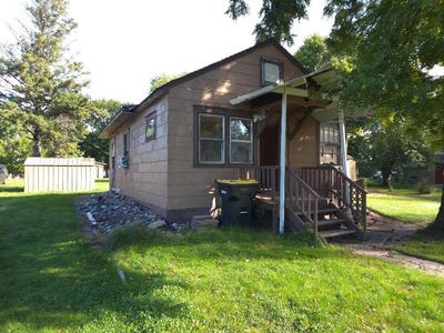 /international/us/206-e-depue-avenue-olivia-mn-110120152156/