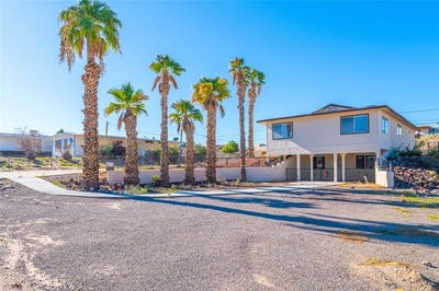 /international/us/1453-luna-lane-bullhead-city-az-110103276852/