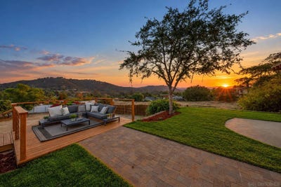 /international/us/14475-pebble-canyon-dr-poway-ca-110120153427/