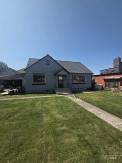 /international/us/1270-main-street-pomeroy-wa-110098980056/