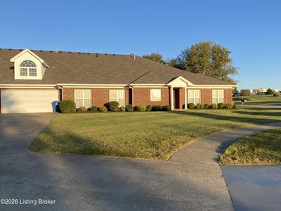 /international/us/172-clubhouse-dr-shelbyville-ky-110120563503/