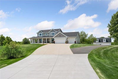 /international/us/10205-heather-lane-rogers-mn-110108820345/