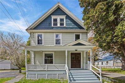 /international/us/160-n-main-street-geneva-ny-110107997986/