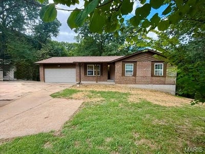 /international/us/4581-debbie-lane-house-springs-mo-110110336883/