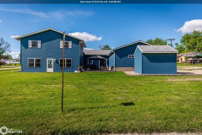 /international/us/702-beautiful-street-tama-ia-110099868729/