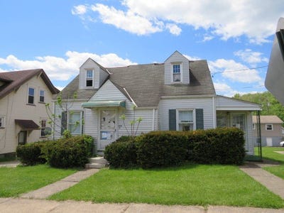 /international/us/225-n-main-st-houston-pa-110108507208/