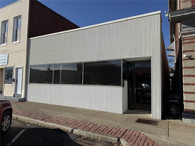 /international/us/170-e-14th-street-elmira-ny-110105981229/
