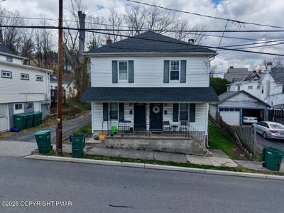 /international/us/402-n-8th-street-stroudsburg-pa-110106926115/