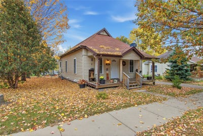 /international/us/807-miner-avenue-e-ladysmith-wi-110120586296/