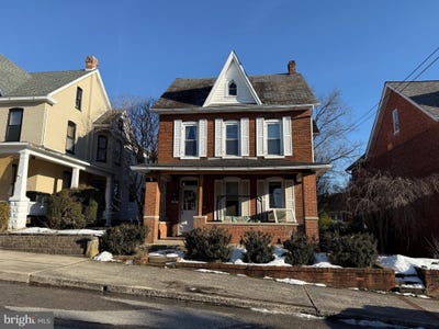 /international/us/107-garfield-street-waynesboro-pa-110097182402/