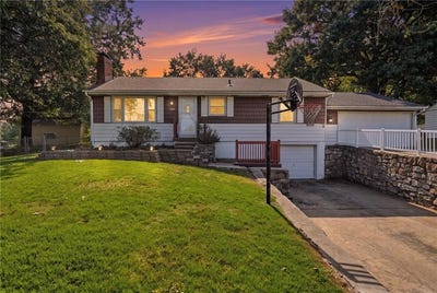 /international/us/9005-79th-street-e-raytown-mo-110120583871/
