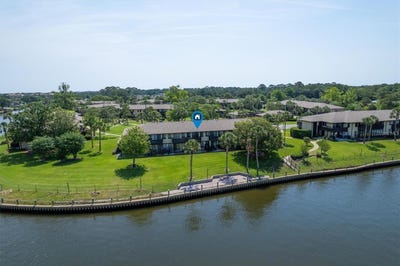 /international/us/44-club-house-drive-palm-coast-fl-110105194475/