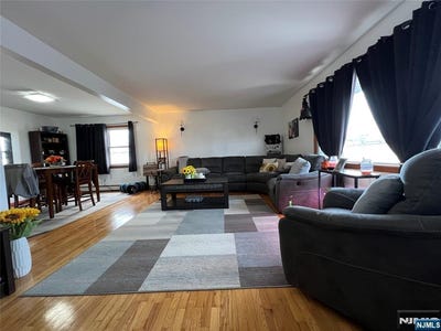 /international/us/436-sylvan-street-saddle-brook-nj-110106982716/