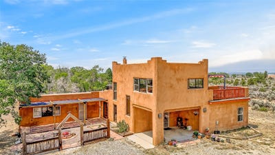 /international/us/176-maestas-road-ranchos-de-taos-nm-110101070530/?lang=zh-tw