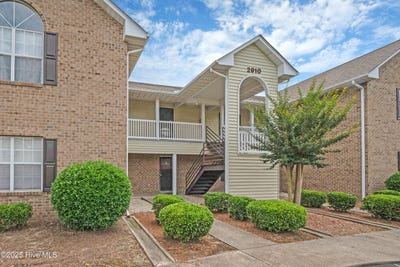 /international/us/2910-mulberry-lane-greenville-nc-110100504487/