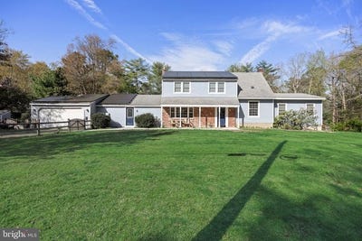 /international/us/2-holly-drive-medford-nj-110107390295/