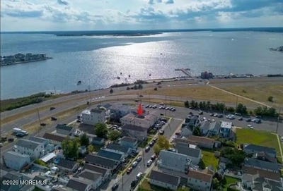 /international/us/14-bay-boulevard-seaside-heights-nj-110106219747/
