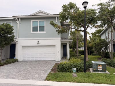 /international/us/562-parsons-way-deerfield-beach-fl-110106435800/
