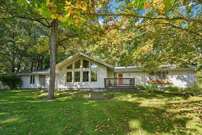 /international/us/n10w27434-rolling-ridge-ct-waukesha-wi-110120453719/