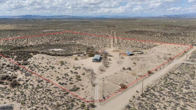 /international/us/6877-victor-drive-fallon-nv-110107255395/