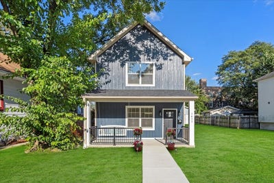/international/us/1411-s-6th-avenue-maywood-il-110107004389/